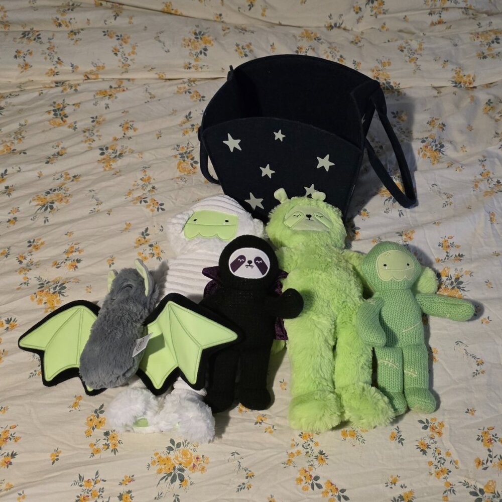 EUC Slumberkins Halloween Lot
